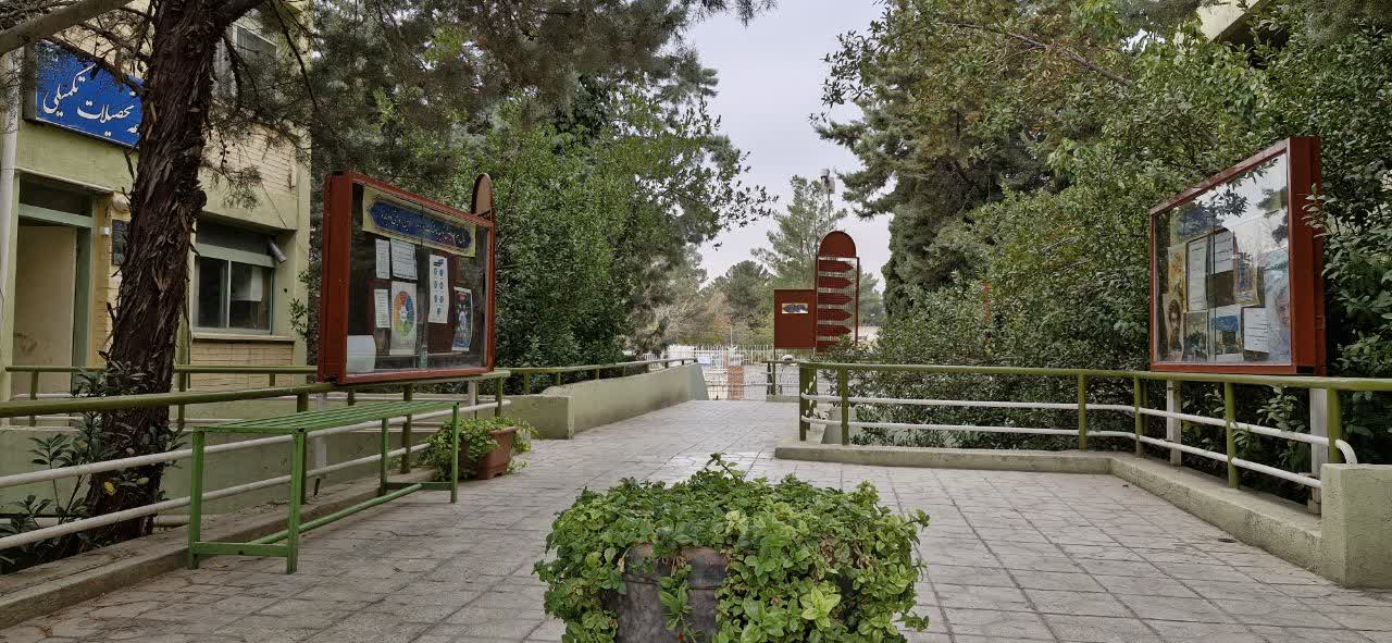 ثبت نام بدون آزمون در مقاطع کاردانی و کارشناسی